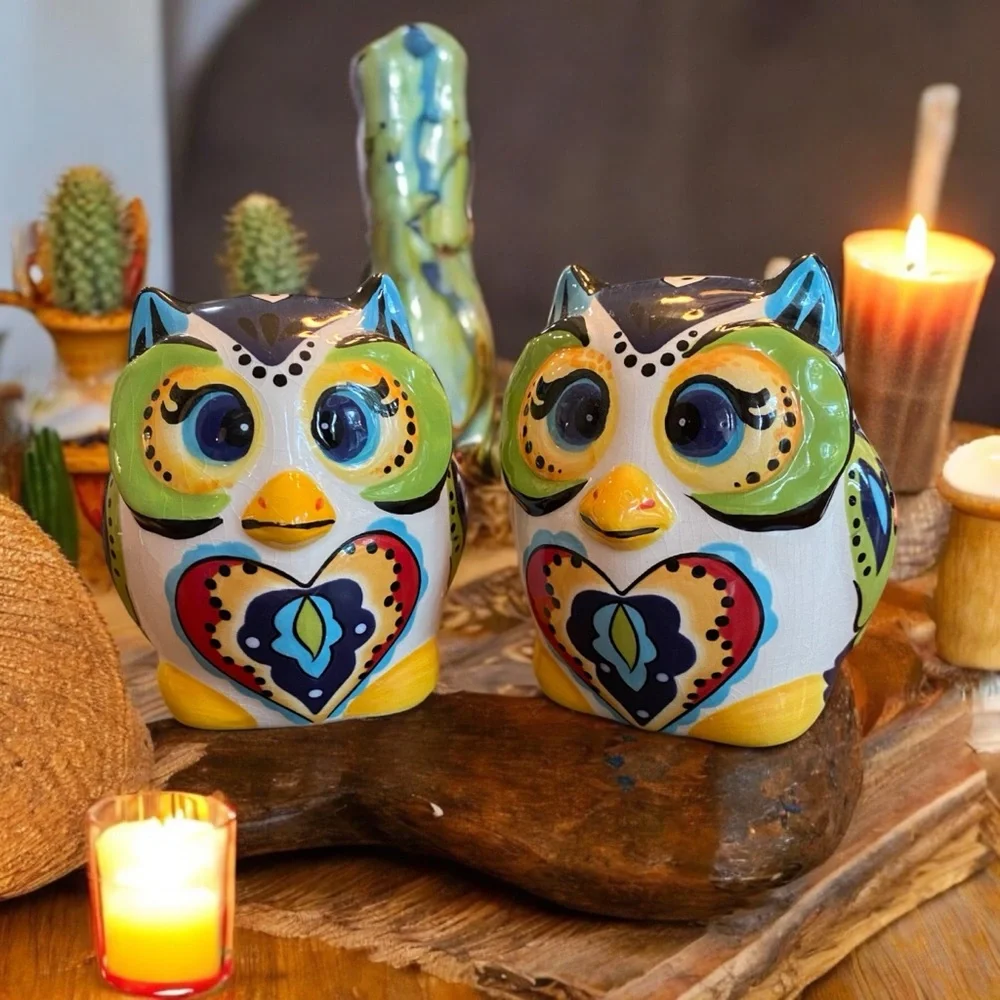 Tabletops Unlimited Espana Lifestyle Bocca Owl Salt & Pepper Shakers EUC
